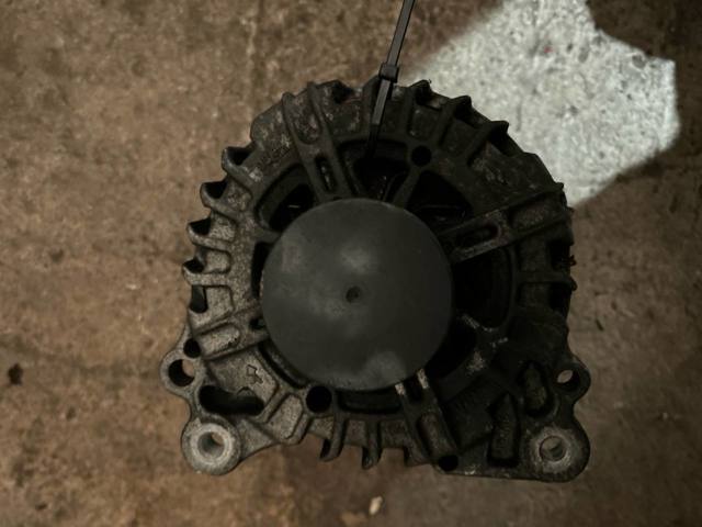 Генератор vw 03l903023l vag фольксваген