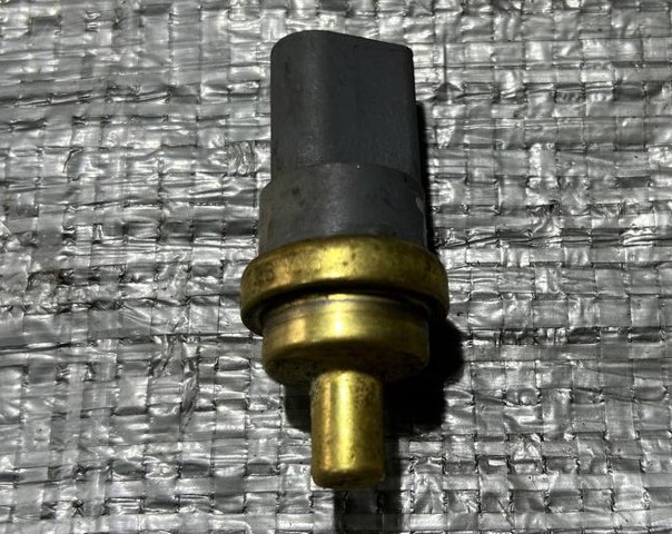 Датчик температури охолоджувальної рідини 06A919501A VAG