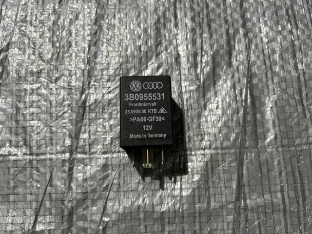 Реле склоочисника 3B0955531 VAG