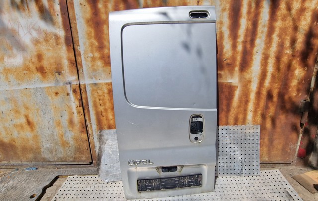 Двері фургона задні, розпашні, ліві Рено Трафік II