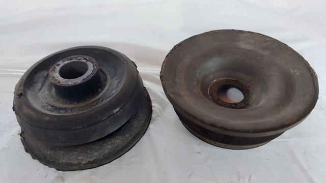 Кріплення переднього амортизатора Mercedes Sprinter I 3-t