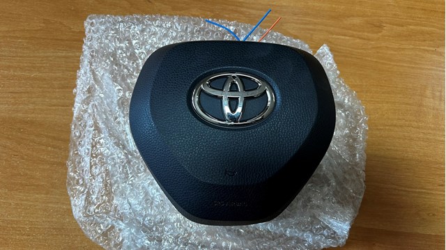 Установка подушки безпеки водія 4513012E40C0 TOYOTA