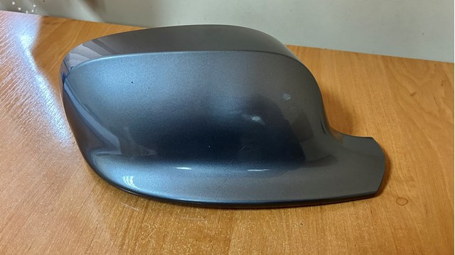 Накладка правого дзеркала заднього виду 51167238048 BMW