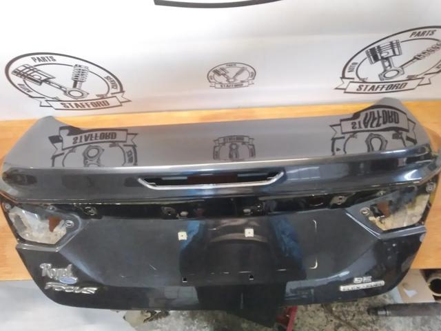 Треті двері CP9Z5440110AA FORD