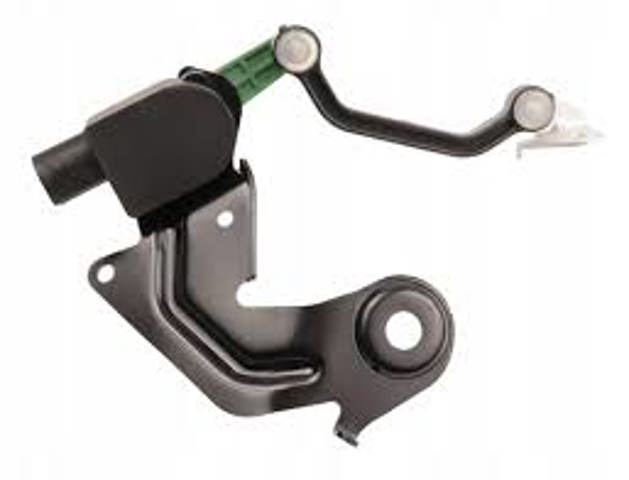 Датчик рівня положення кузова, задній лівий RP4F0616571J ResQparts