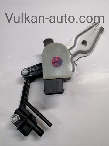 Датчик рівня положення кузова, передній лівий RP7L0616213D ResQparts