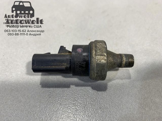 Датчик тиску масла двигуна Dodge Caliber SXT