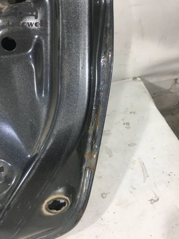 Треті двері AE8Z5840110A FORD