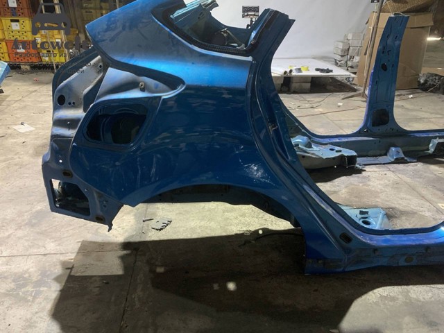 Бічна частина задні праві CM5Z5827840A FORD