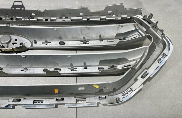 Облицювання радіатора GJ5Z8200B FORD