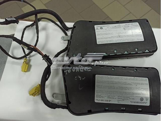 Подушка Айрбег спинки сидіння лівого 7L0880239B VAG