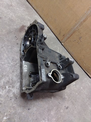 Корпус коробки передач 02J301103 VAG