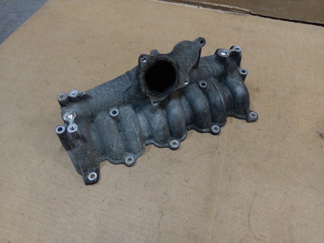 Колектор впускний 03G129713 VAG