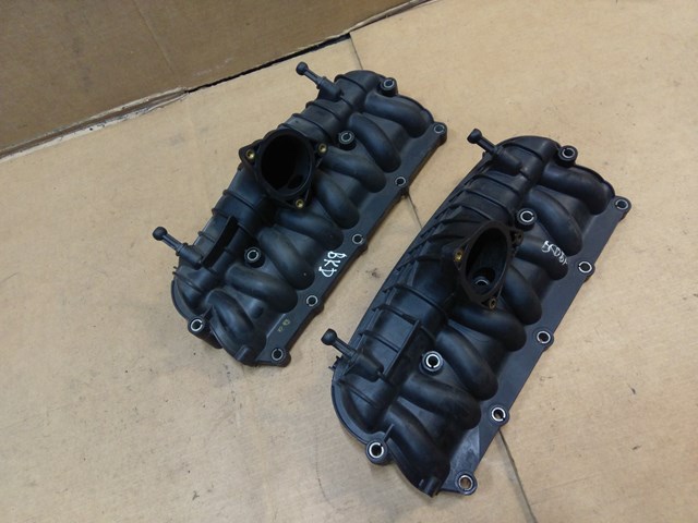 Колектор впускний 03G129713AF VAG