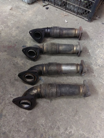 Патрубок турбіни вихлопних газів 059131789G VAG