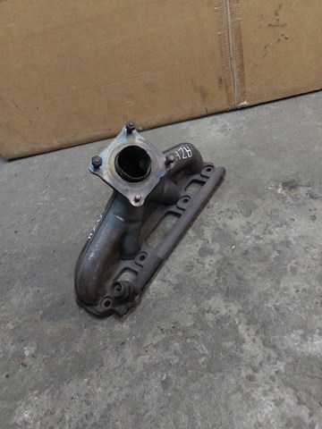 Газопроводи (колектор випускний) 06A253031BP VAG