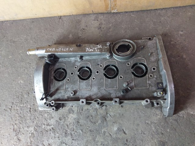 Кришка клапанна 06B103469N VAG