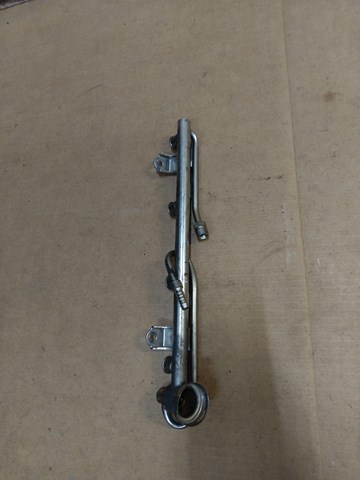 Розподільник палива 06B133681 VAG