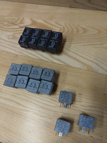 Блок управління вентилятором 141951253B VAG