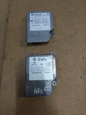 Модуль-процесор керування подушки безпеки 1C0909601 VAG