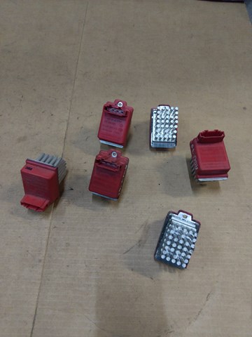 Реле обігрівача Шкода Суперб 1