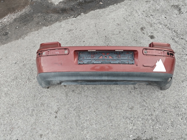 Кожух бампера заднього 1J6807421D VAG