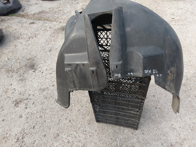 Підкрилок задній лівий 3B0810971B VAG