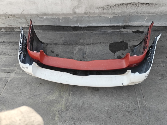 Бампер задній 3B9807417GRU VAG
