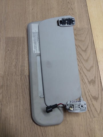 Козирок протисонячний 3C0857552G2F4 VAG