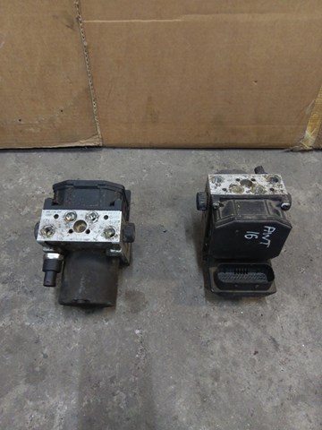 Блок управління АБС (ABS) 3U0614517B VAG