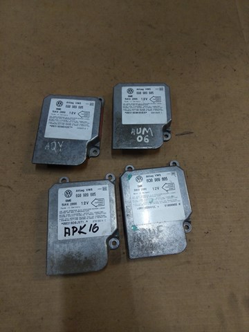 Блок управління airbag 6Q0909605 VAG