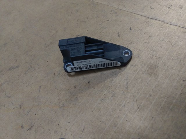 Датчик Айрбег передній 6Q0909606K VAG