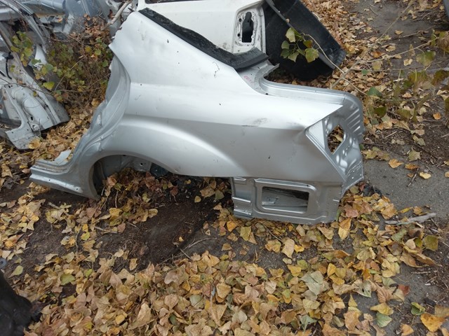 Крило заднє ліве A2216300321 MERCEDES