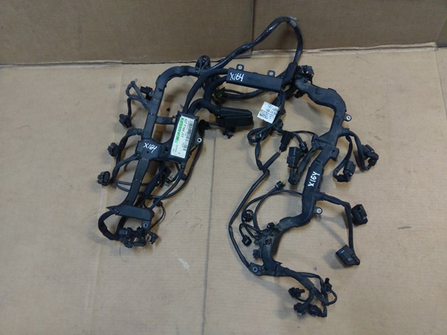 Електропроводка моторного віддсіка A2731503333 MERCEDES