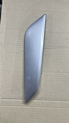 Молдинг переднього правого крила 7349594 BMW