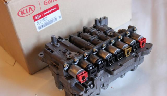 Блок клапанів АКПП 462103B011 HYUNDAI