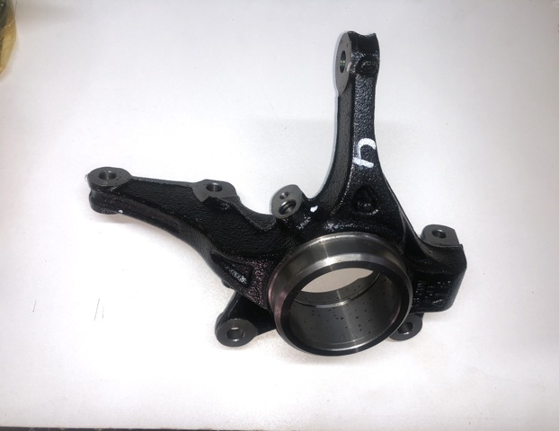 Цапфа поворотного кулака 51715H8500 HYUNDAI