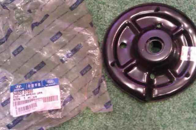 Тарілка передньої пружини 5462007000 HYUNDAI