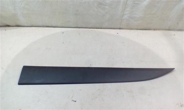 Молдинг передніх лівих дверей 877212S000 HYUNDAI