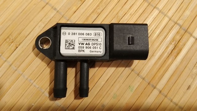Датчик тиску вихлопних газів 059906051C VAG