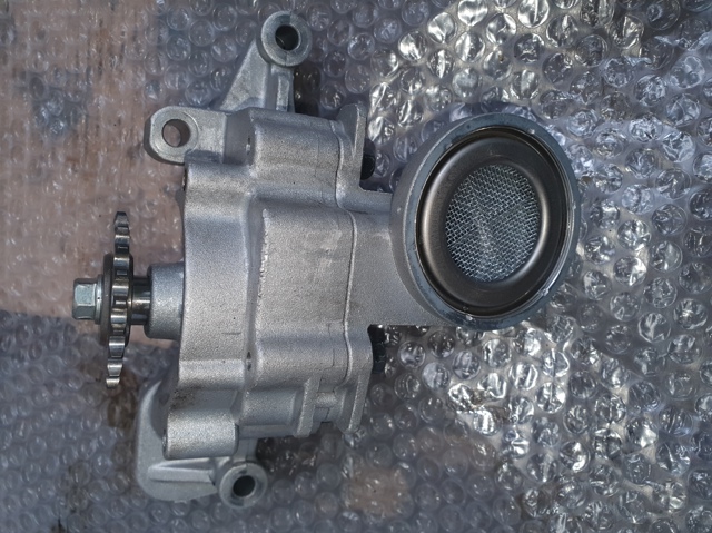 Насос маслозакачуючий 213103CBA0 HYUNDAI