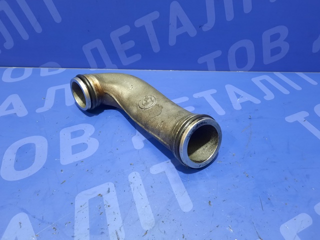 Патрубок повітряний, вихід з турбіни (наддув) 11657808168 BMW