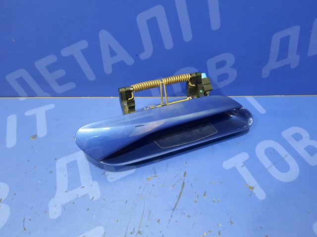Ручка передніх дверей зовнішня, права 11A837206BP VAG