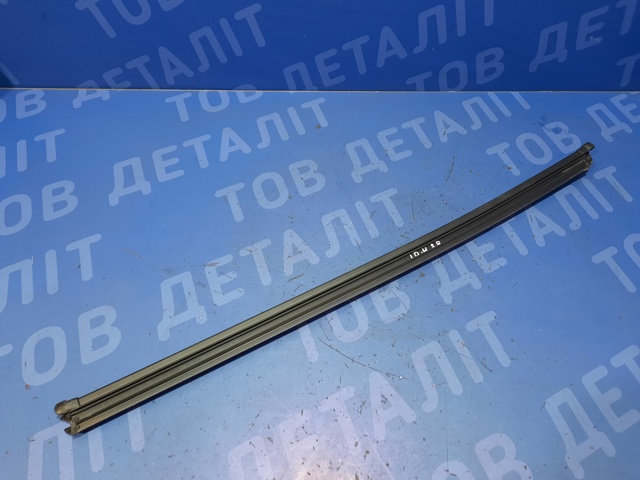 Ущільнювач скла задніх дверей лівих, внутрішній (планка) 11A839479 VAG
