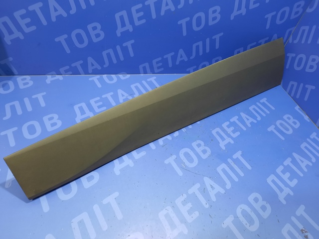 Молдинг передніх лівих дверей 11A8549399B9 VAG
