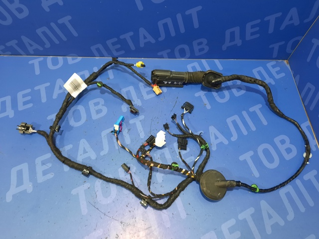 Джгут проводів передньої двері 11A970402 VAG