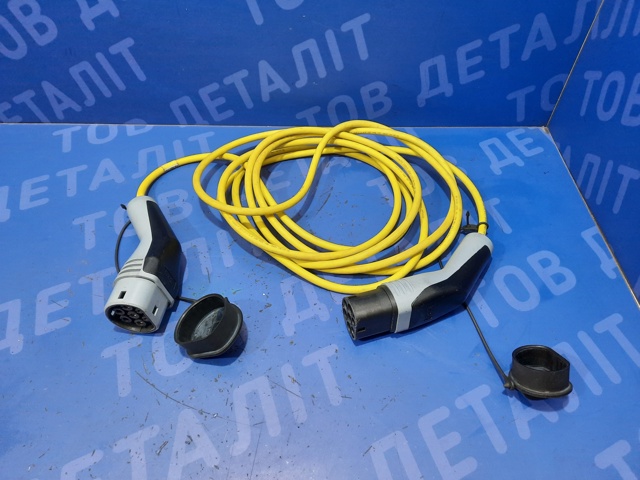 Кабель для заряджання електромобіля 12E971675AB VAG