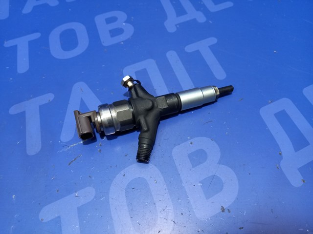 Форсунка інжектора 16613AA020 SUBARU