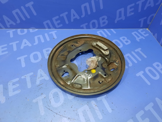 Диск опорний, заднього гальм. барабана, правий 1EA609426A VAG