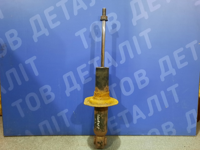 Стійка амортизатора задня 20365AG210 SUBARU